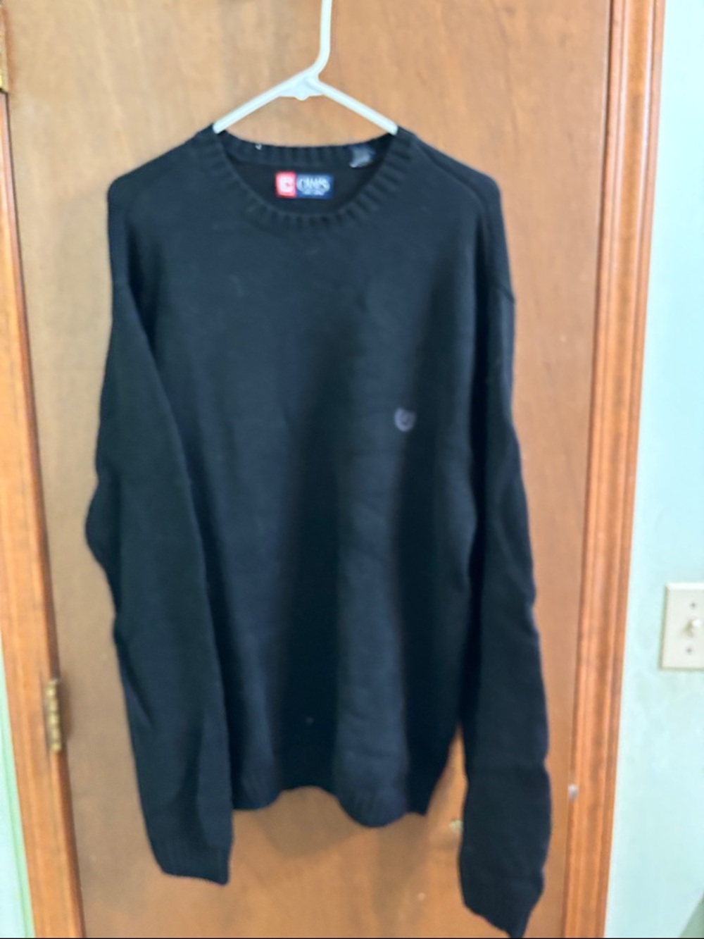 Chaps Men’s Black Crewneck Logo Sweater